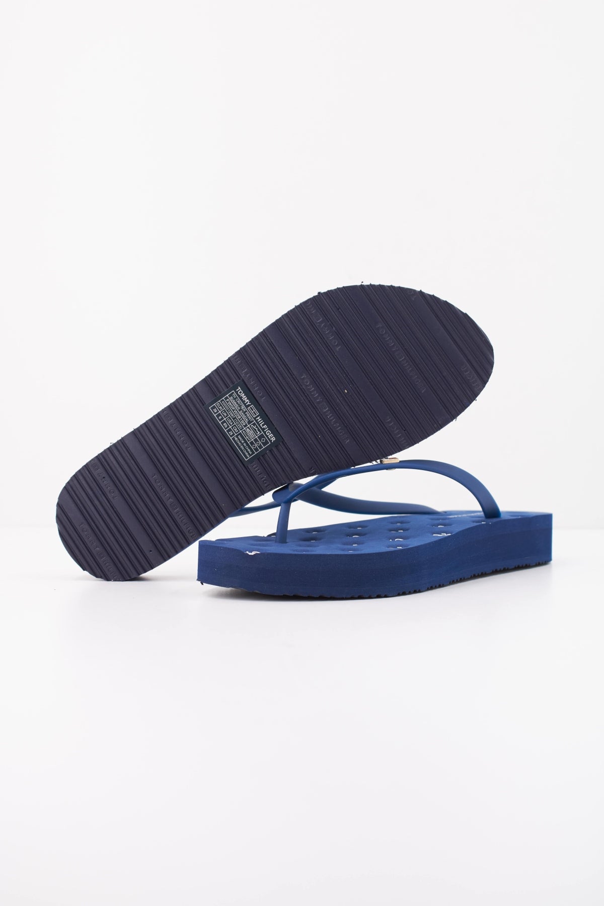 TOMMY HILFIGER FWFW en color AZUL (5)