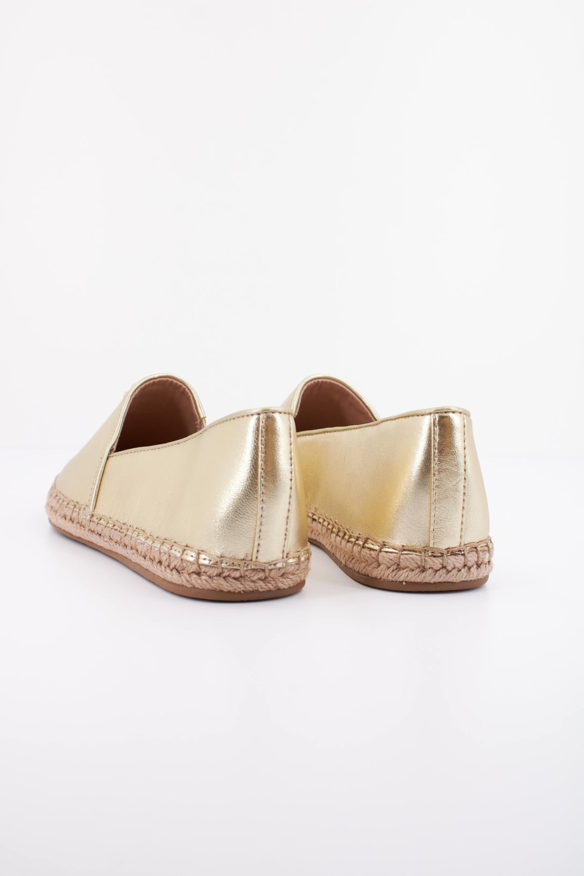 TOMMY HILFIGER TH LOGO en color ORO (4)