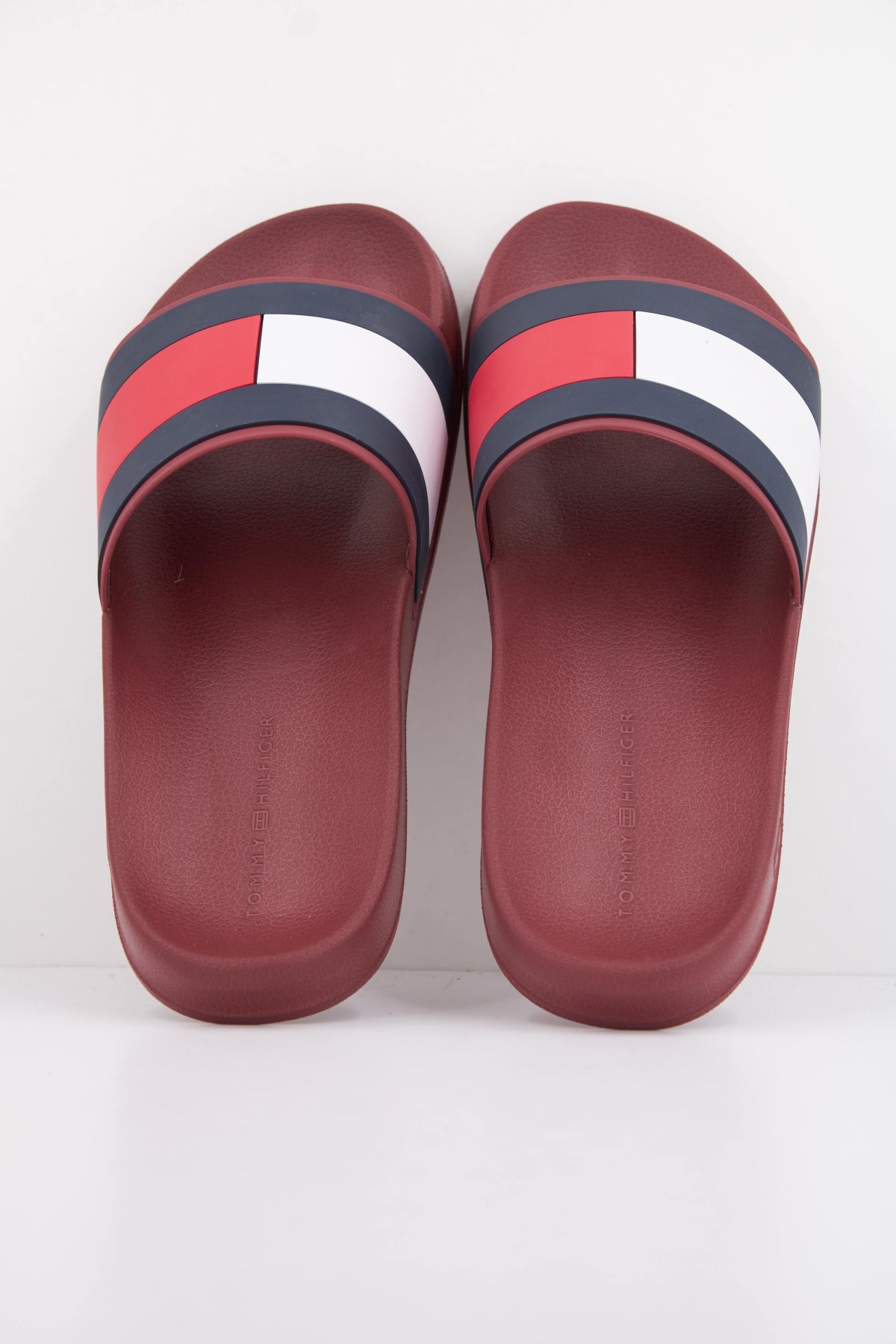 TOMMY HILFIGER LIGHT ADJUSTABLE POOL en color BURDEOS (3)
