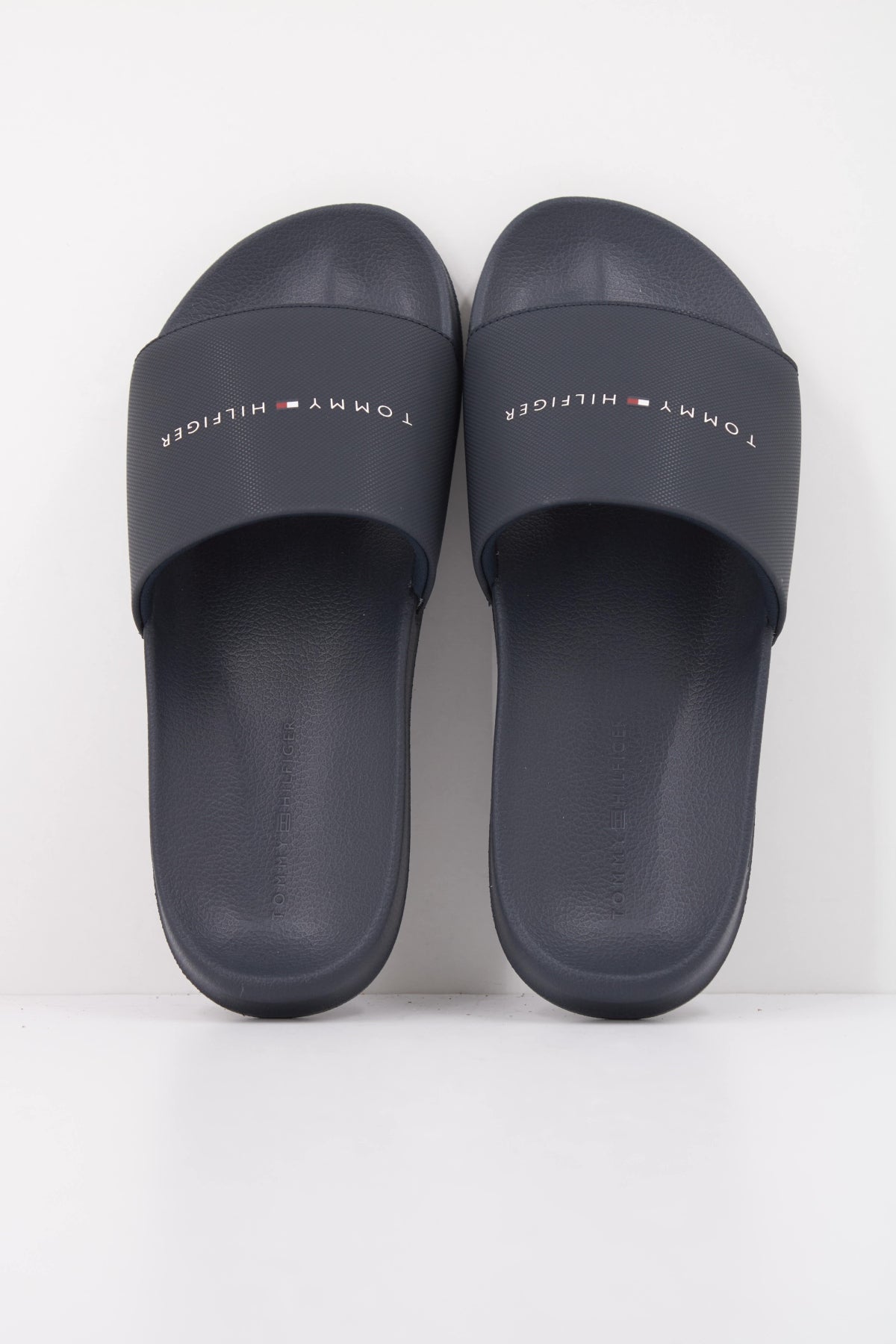 TOMMY HILFIGER CORE TOMMY HILFIGER POOL en color AZUL (3)
