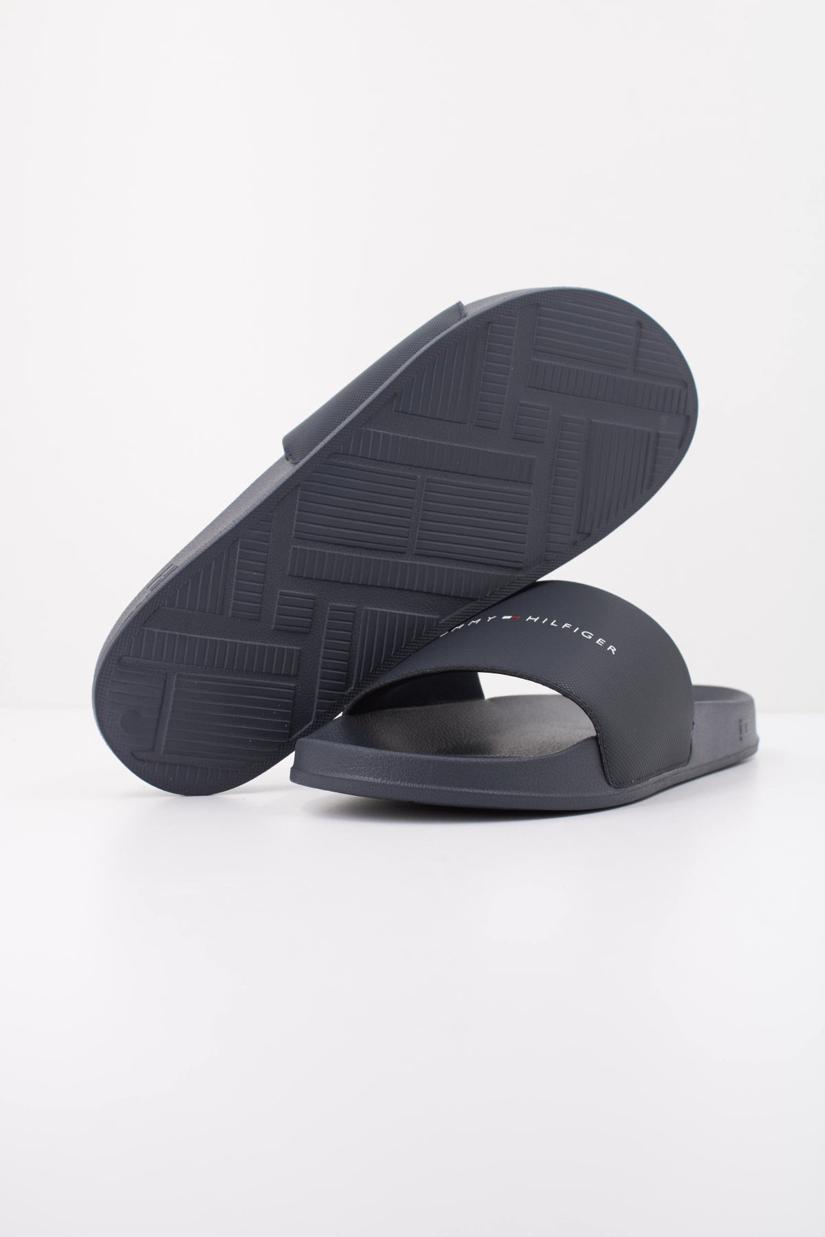TOMMY HILFIGER CORE TOMMY HILFIGER POOL en color AZUL (5)