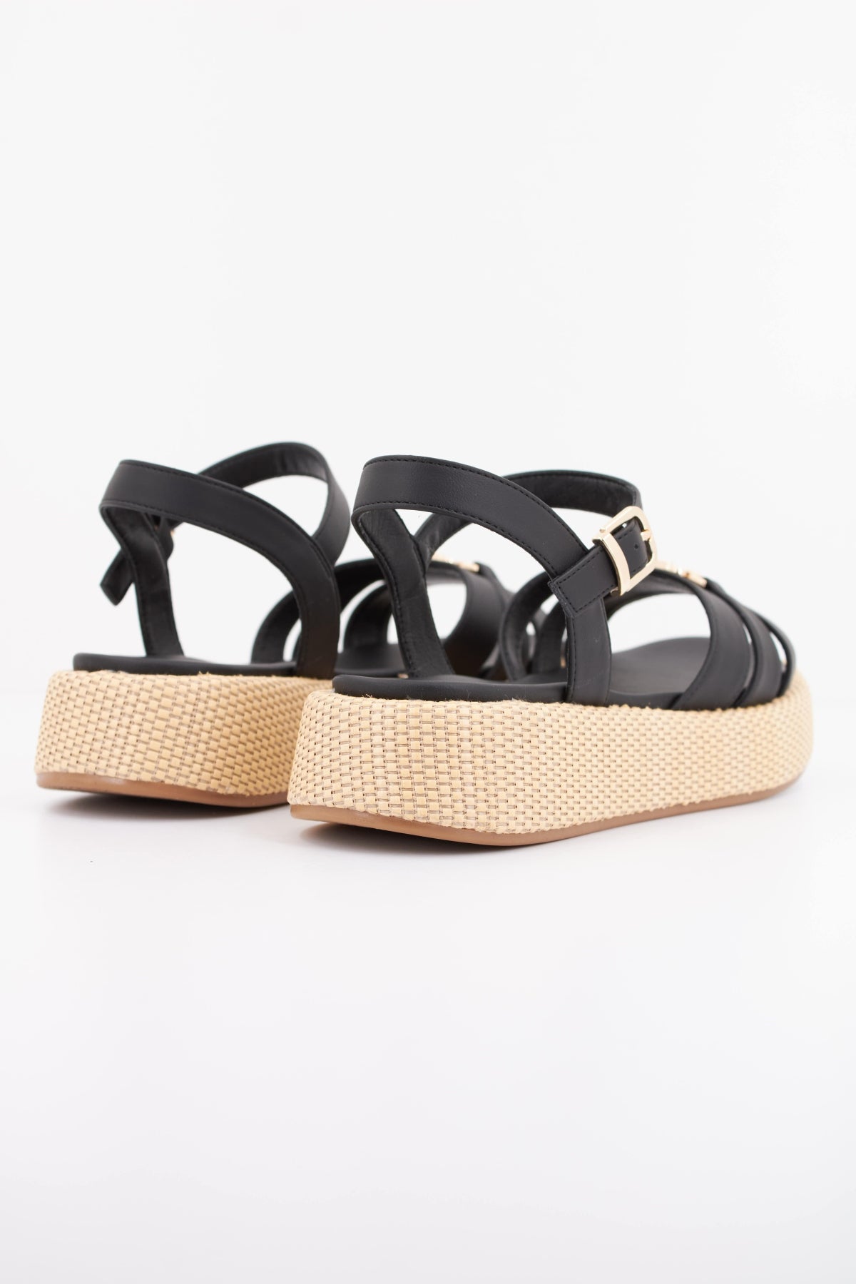 TOMMY HILFIGER TA en color NEGRO (4)