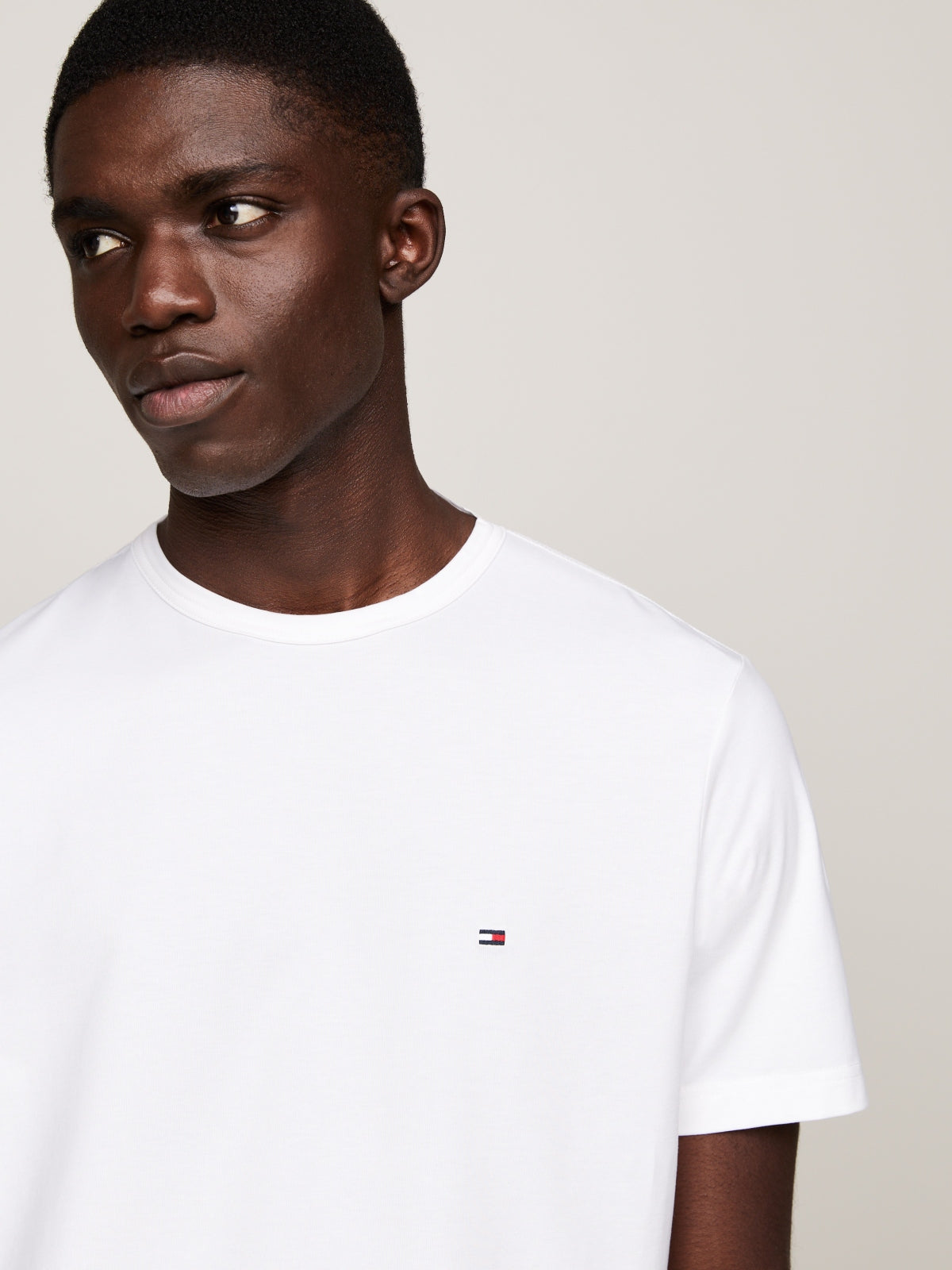 TOMMY HILFIGER MWMW PERFORMANCE TEE en color BLANCO (4)