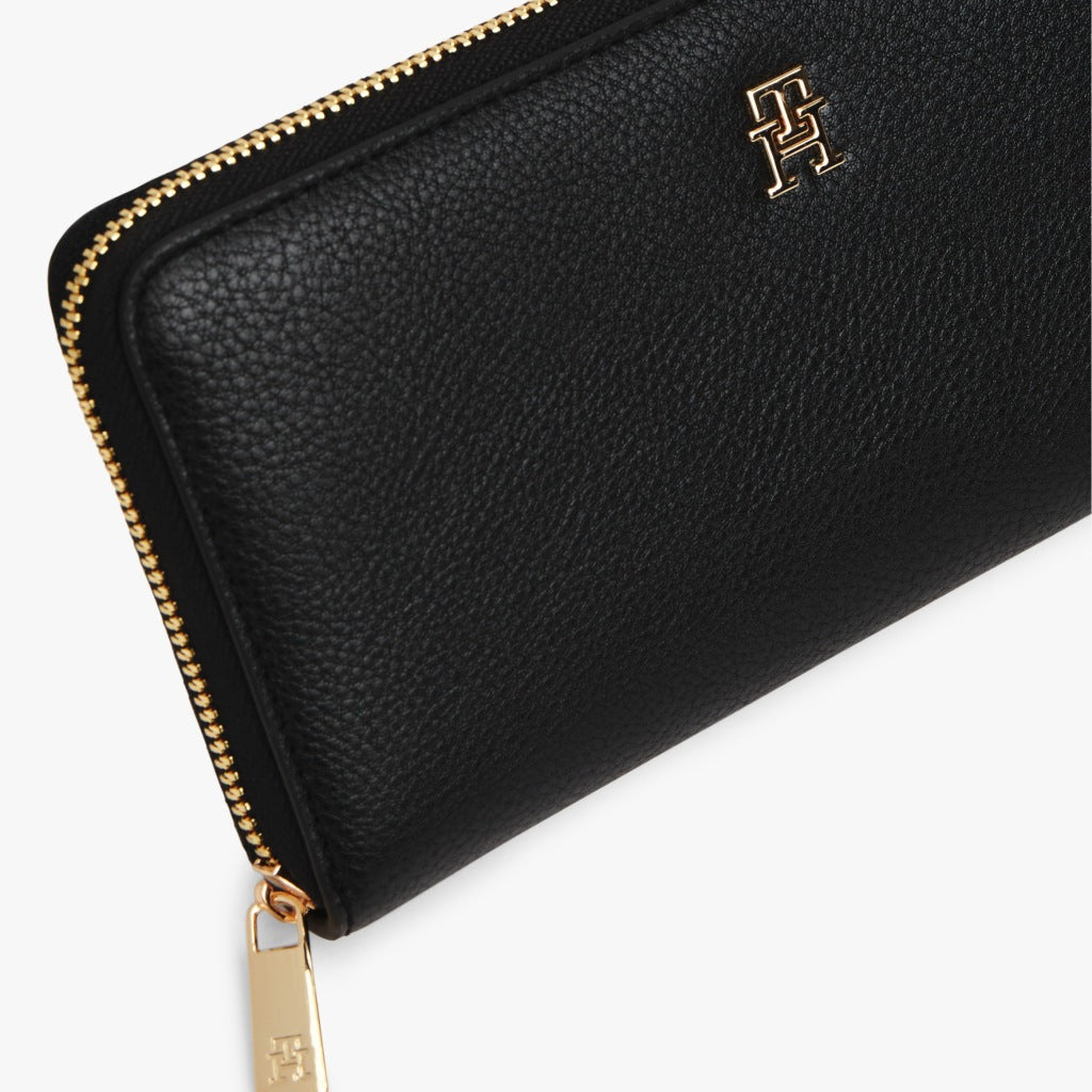 TOMMY HILFIGER AWAW TH ICON en color NEGRO (5)
