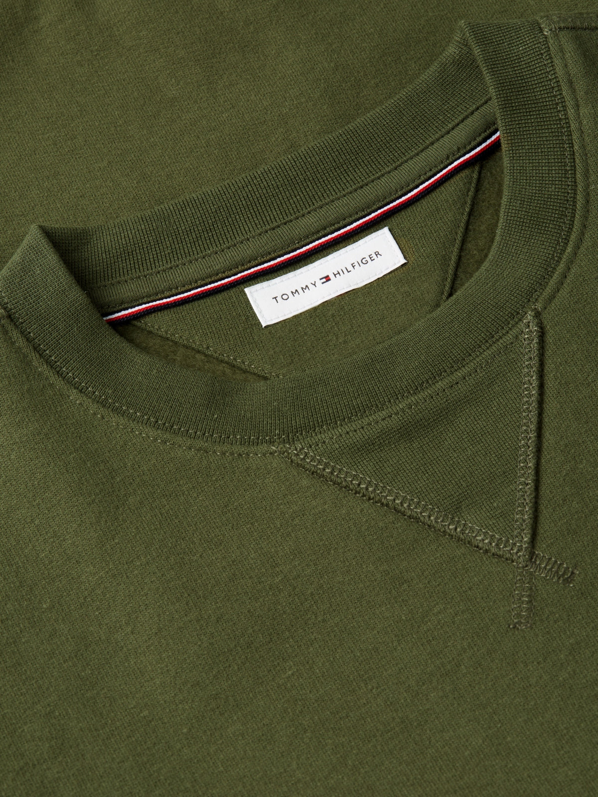 TOMMY HILFIGER MWMW SEASONAL FLEECE CREWNECK en color VERDE (3)