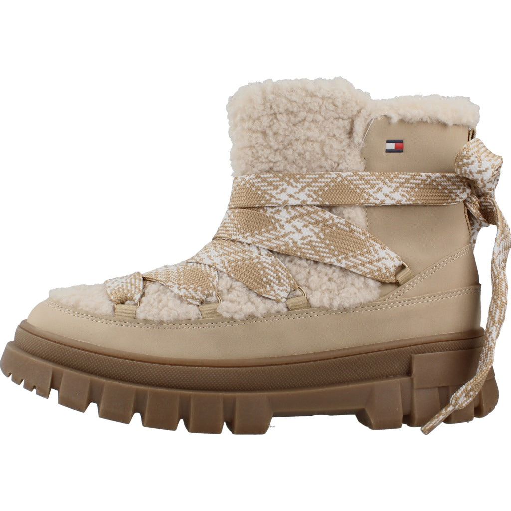 TOMMY HILFIGER BOOTIE en color MARRON CLARO (2)