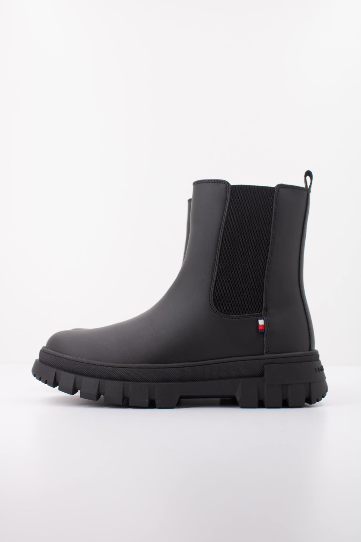 TOMMY HILFIGER CHELSEA BOOT en color NEGRO (1)