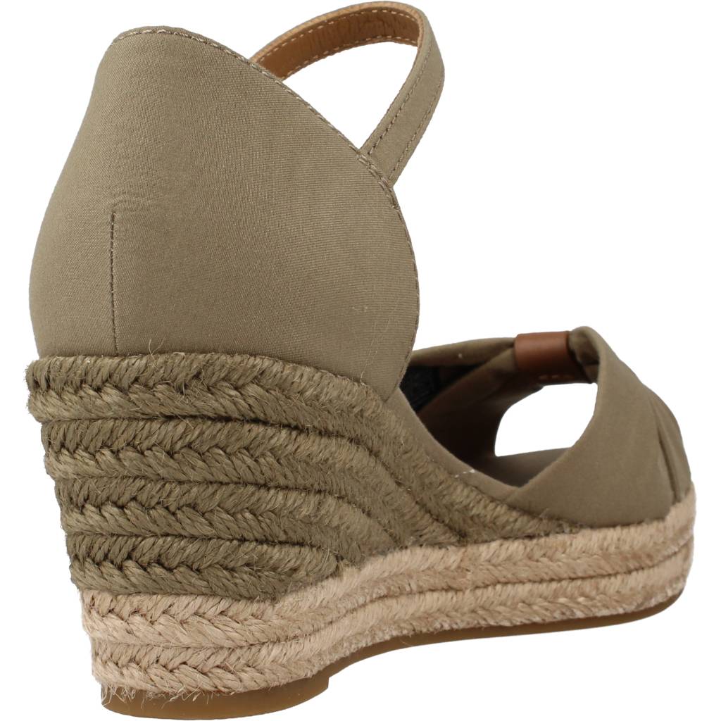TOMMY HILFIGER BASIC OPEN TOE MID WEDGE en color VERDE (3)