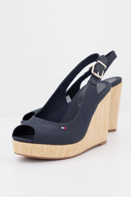 TOMMY HILFIGER ICONIC ELENA SLING BACK en color AZUL (1)