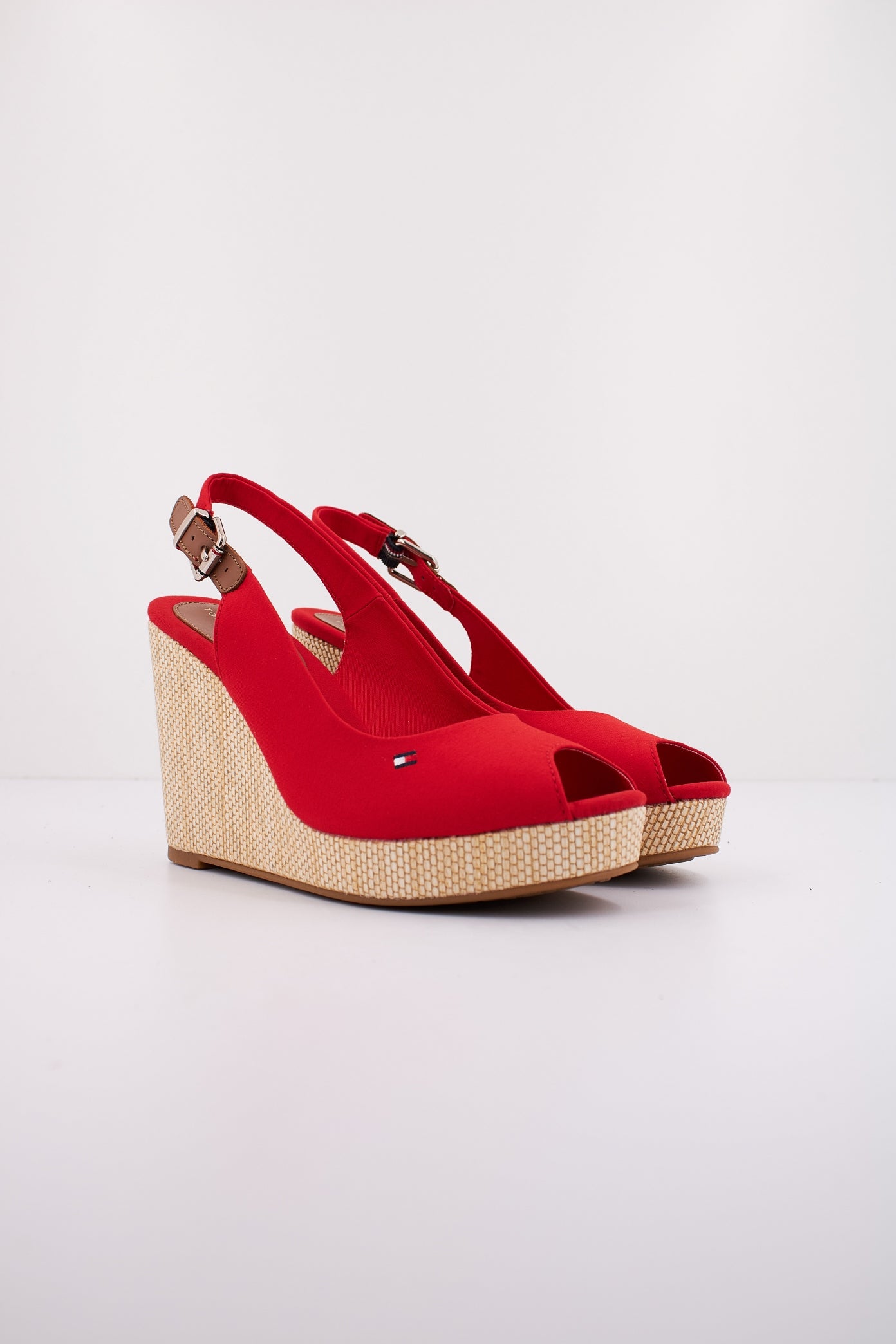 TOMMY HILFIGER ICONIC ELENA SLING BACK en color ROJO (2)