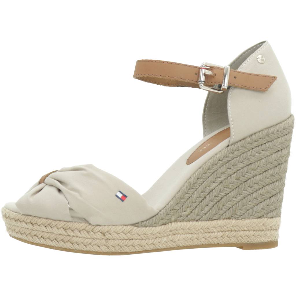 TOMMY HILFIGER BASIC OPEN TOE HIGH WEDG en color BEIS (2)