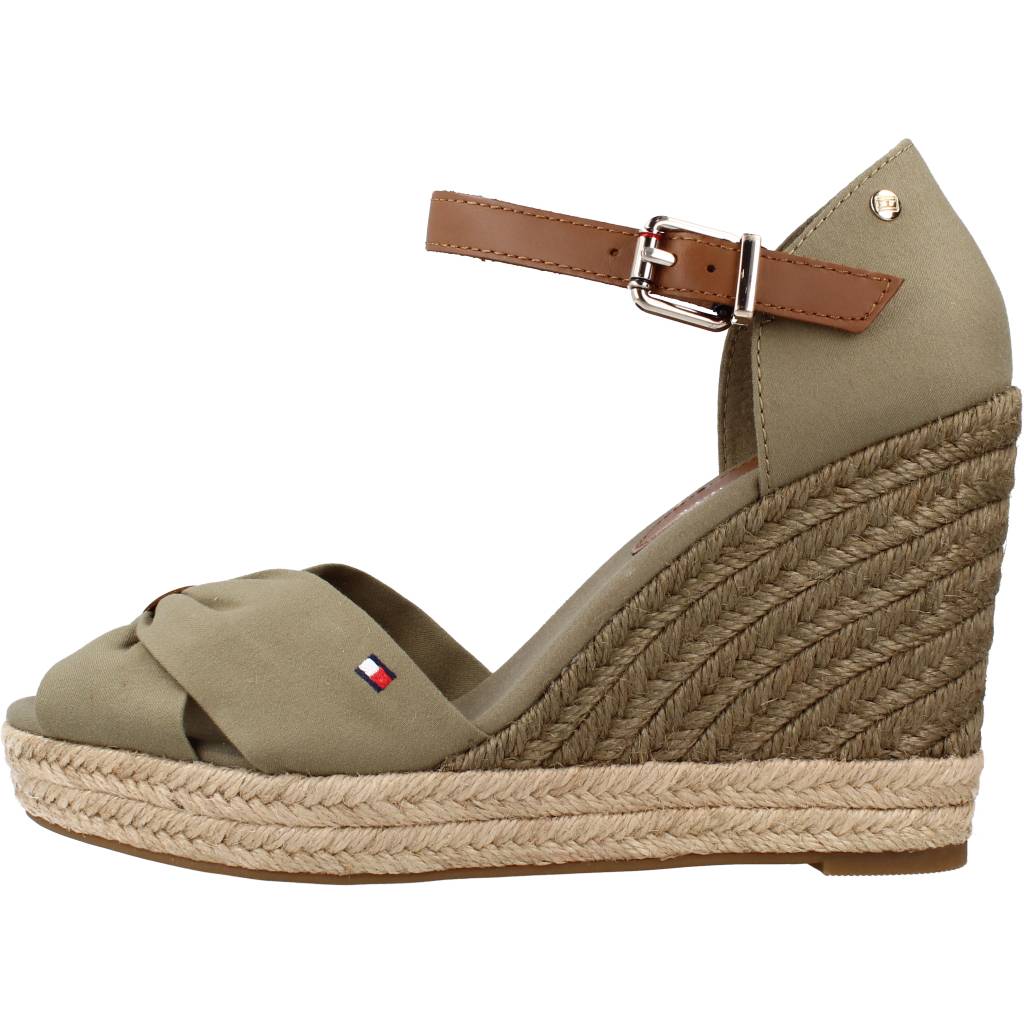 TOMMY HILFIGER BASIC OPEN TOE HIGH WEDG en color VERDE (2)
