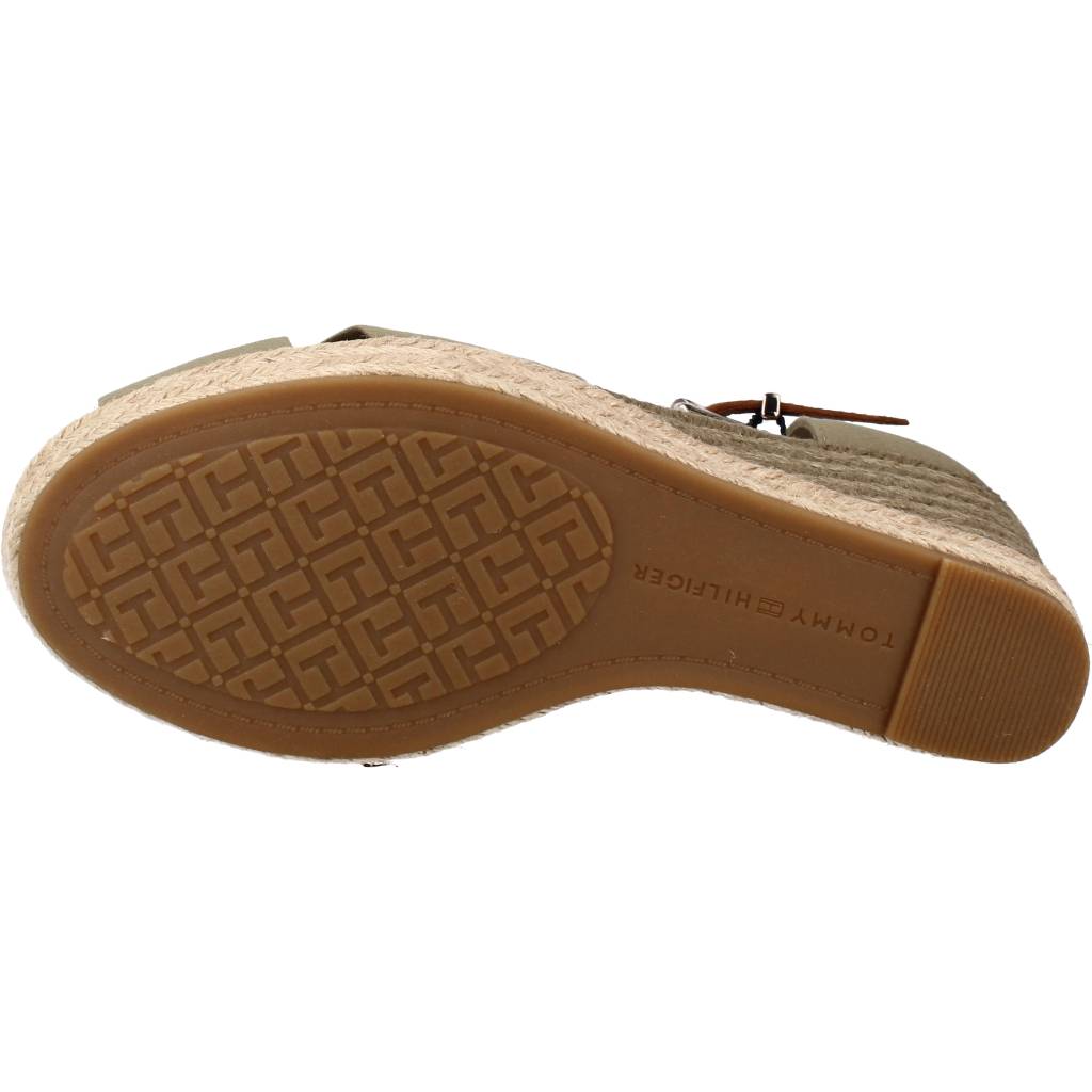 TOMMY HILFIGER BASIC OPEN TOE HIGH WEDG en color VERDE (6)