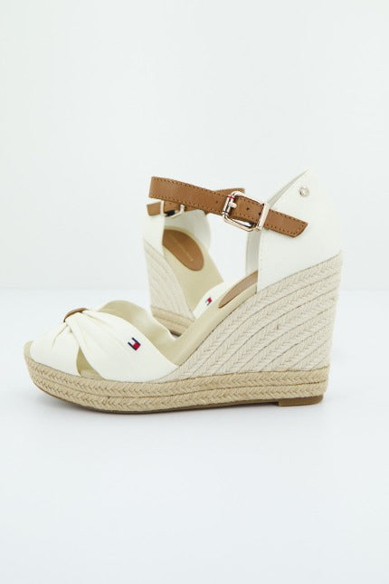 TOMMY HILFIGER BASIC OPEN TOE HIGH en color BLANCO (2)
