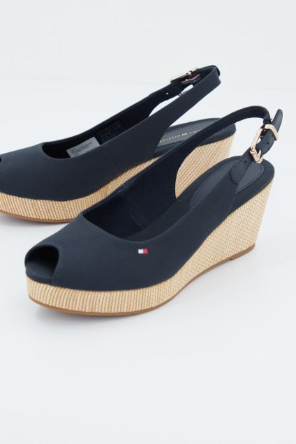 TOMMY HILFIGER ICONIC ELBA SLING BACK W en color AZUL (1)