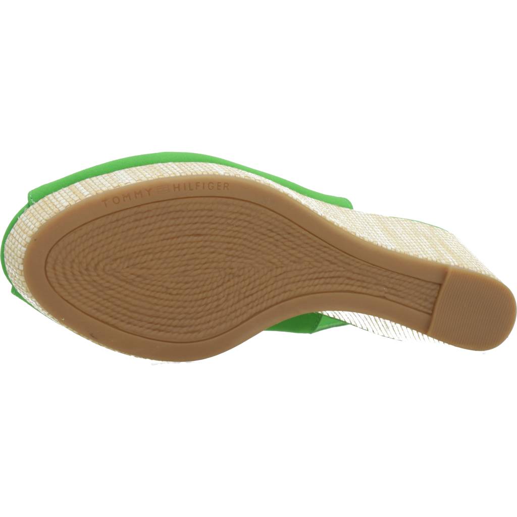 TOMMY HILFIGER ICONIC ELBA SLING BACK W en color VERDE (6)