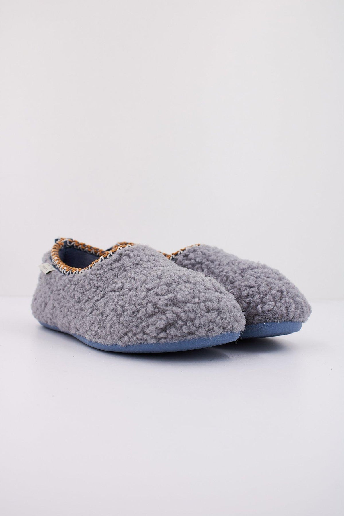 TONI PONS MARTA SH ZAPATILLA HOGAR en color AZUL (2)