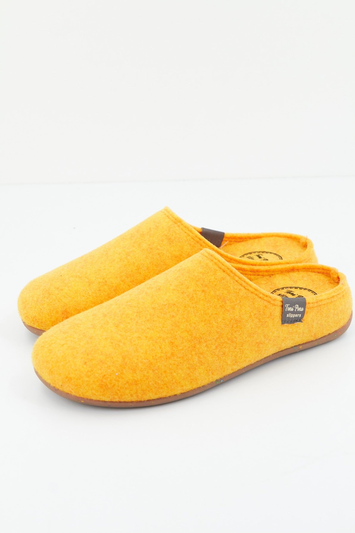 TONI PONS MONA-FR en color AMARILLO (2)