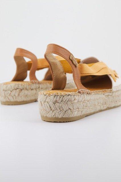 TONI PONS RIO CUt en color BLANCO (3)
