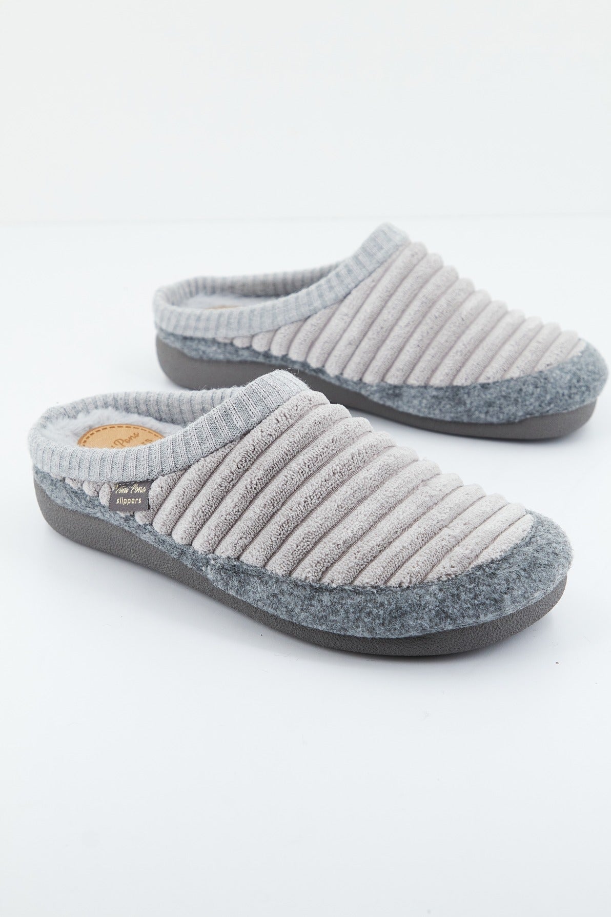 TONI PONS MALU-OD en color GRIS (2)