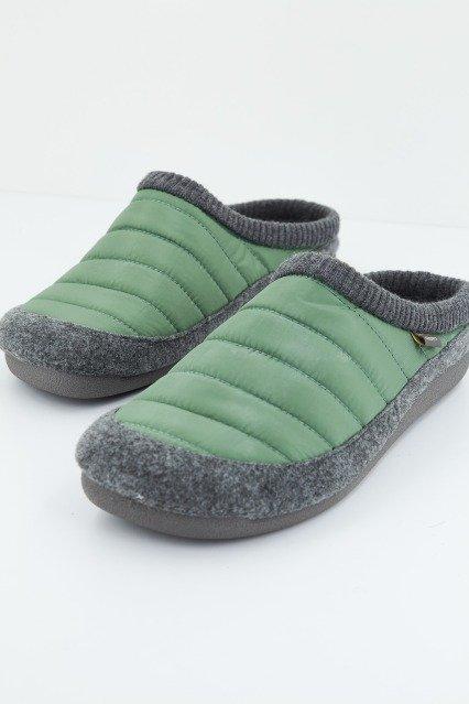 TONI PONS NIX TK ZAPATILLA HOGAR en color VERDE (2)