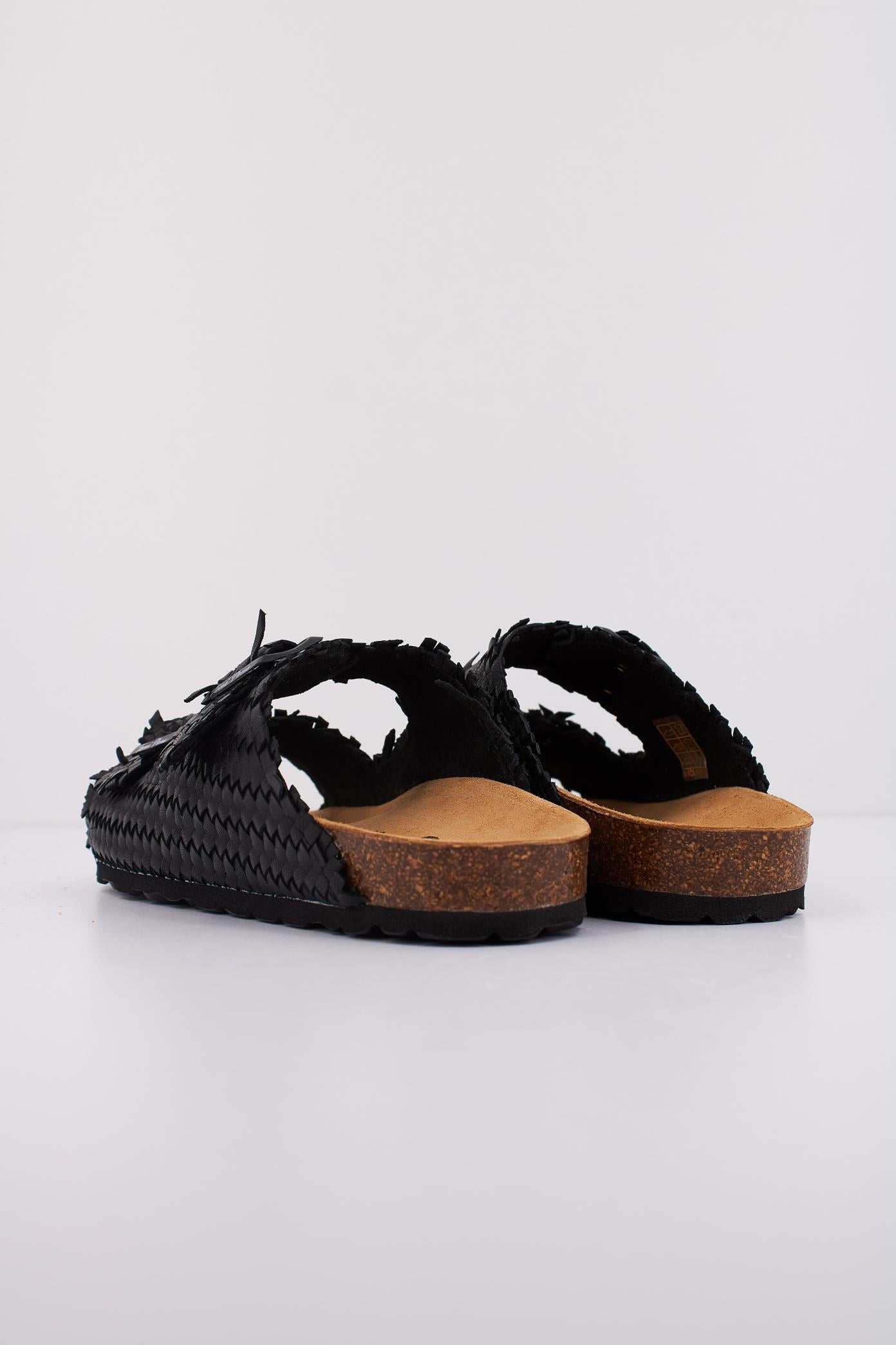 TONI PONS GUAM en color NEGRO (4)