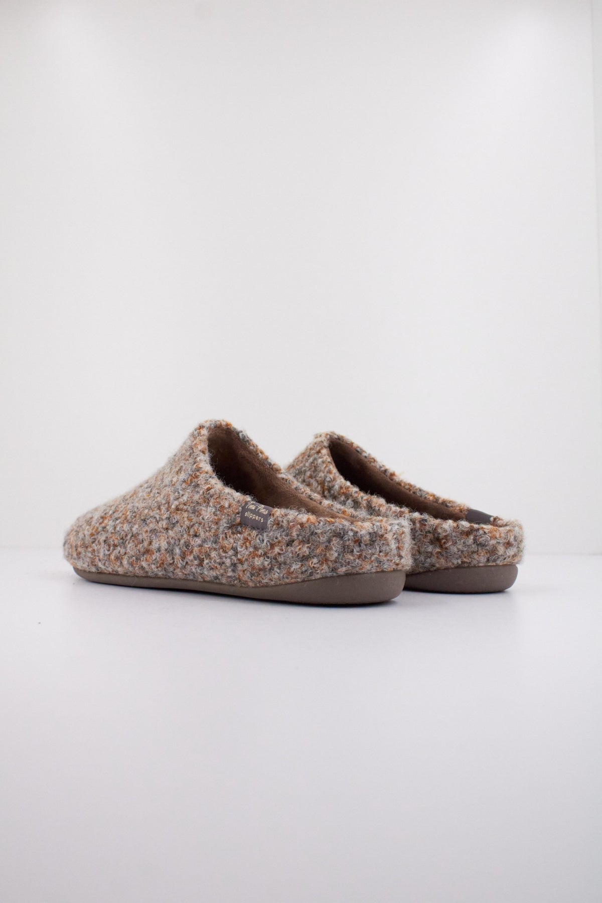 TONI PONS NAUEL CW en color BEIS (4)