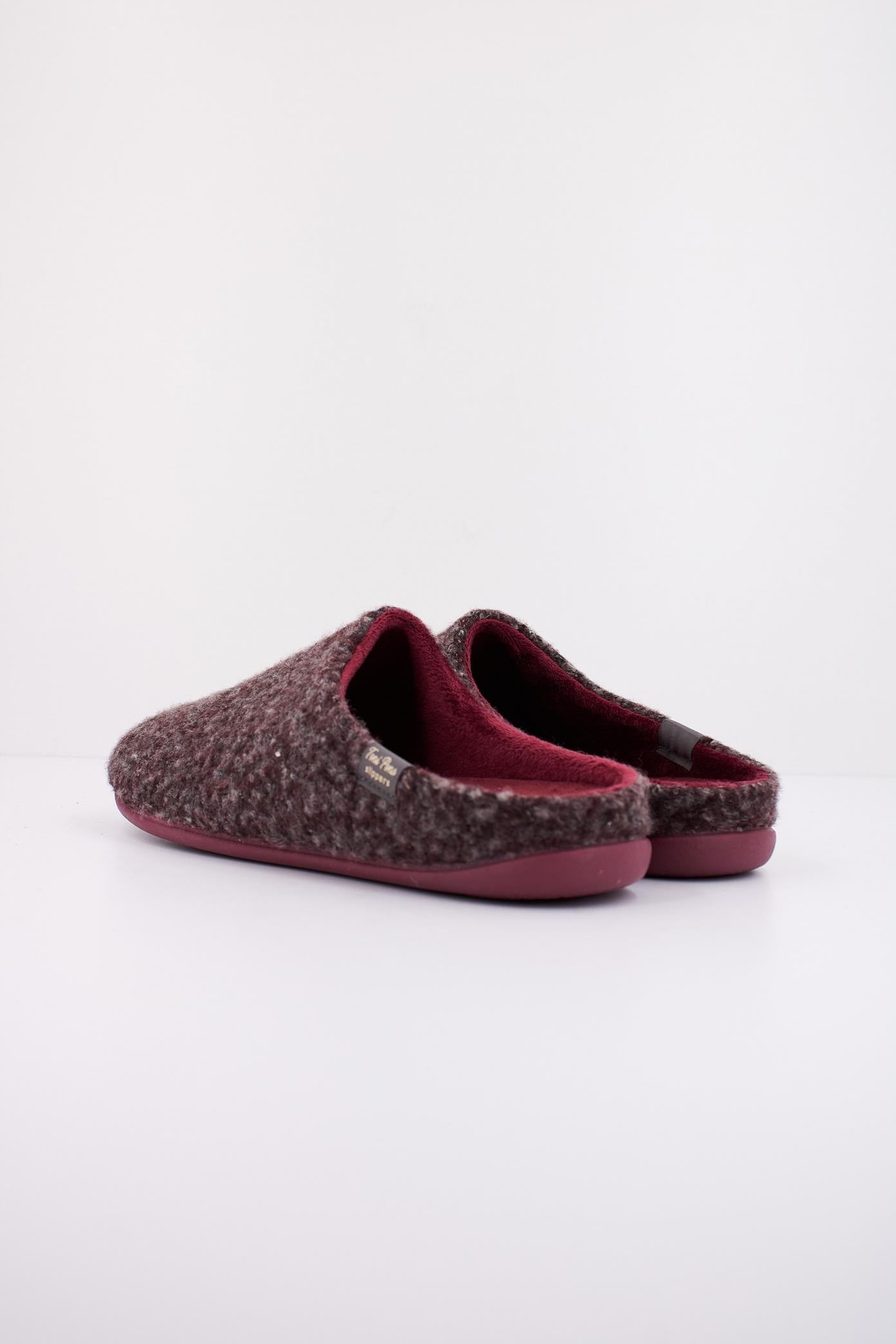 TONI PONS NAUEL CW en color BURDEOS (3)