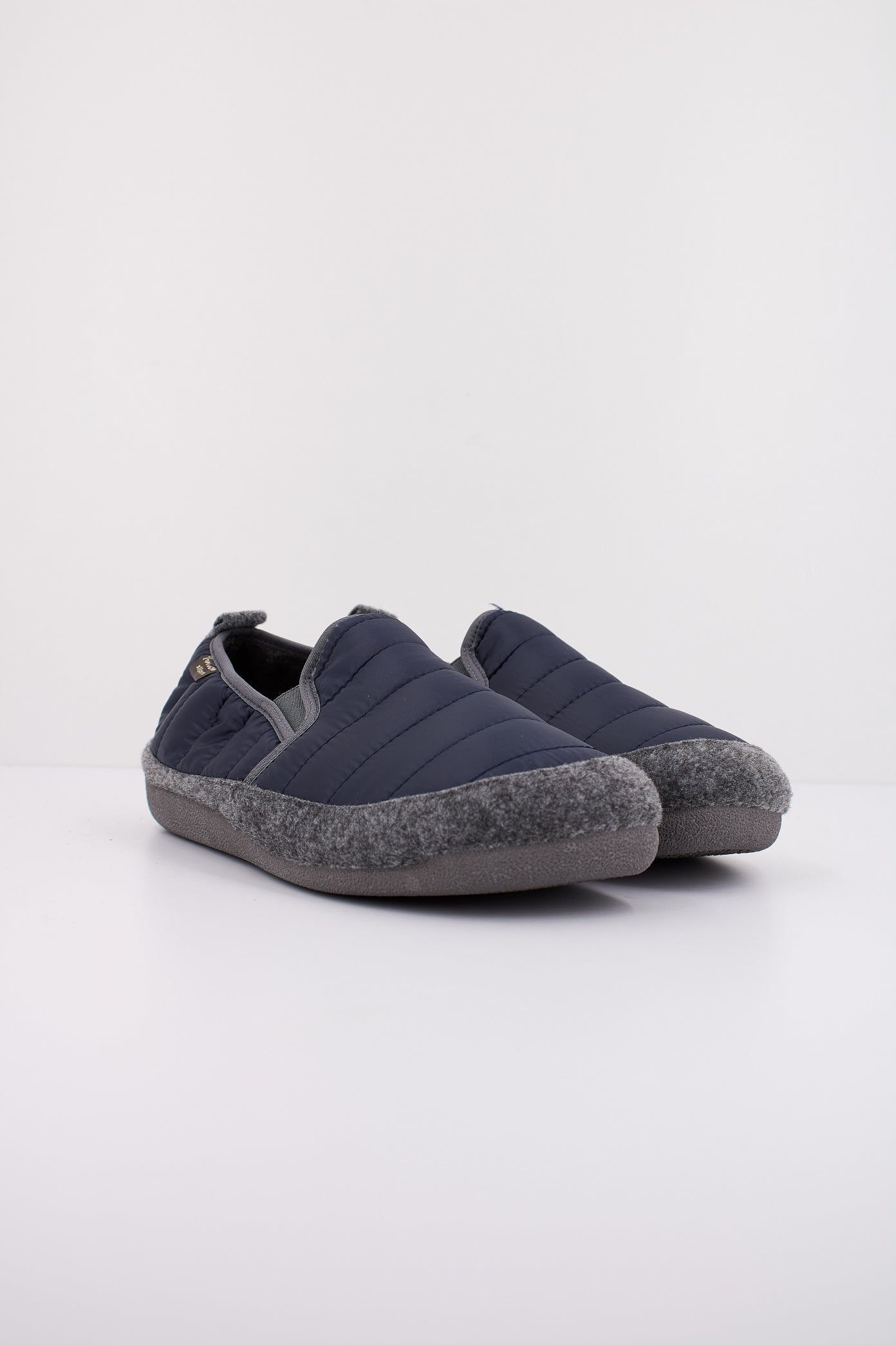 TONI PONS NED TK ZAPATILLA HOGAR en color AZUL (2)