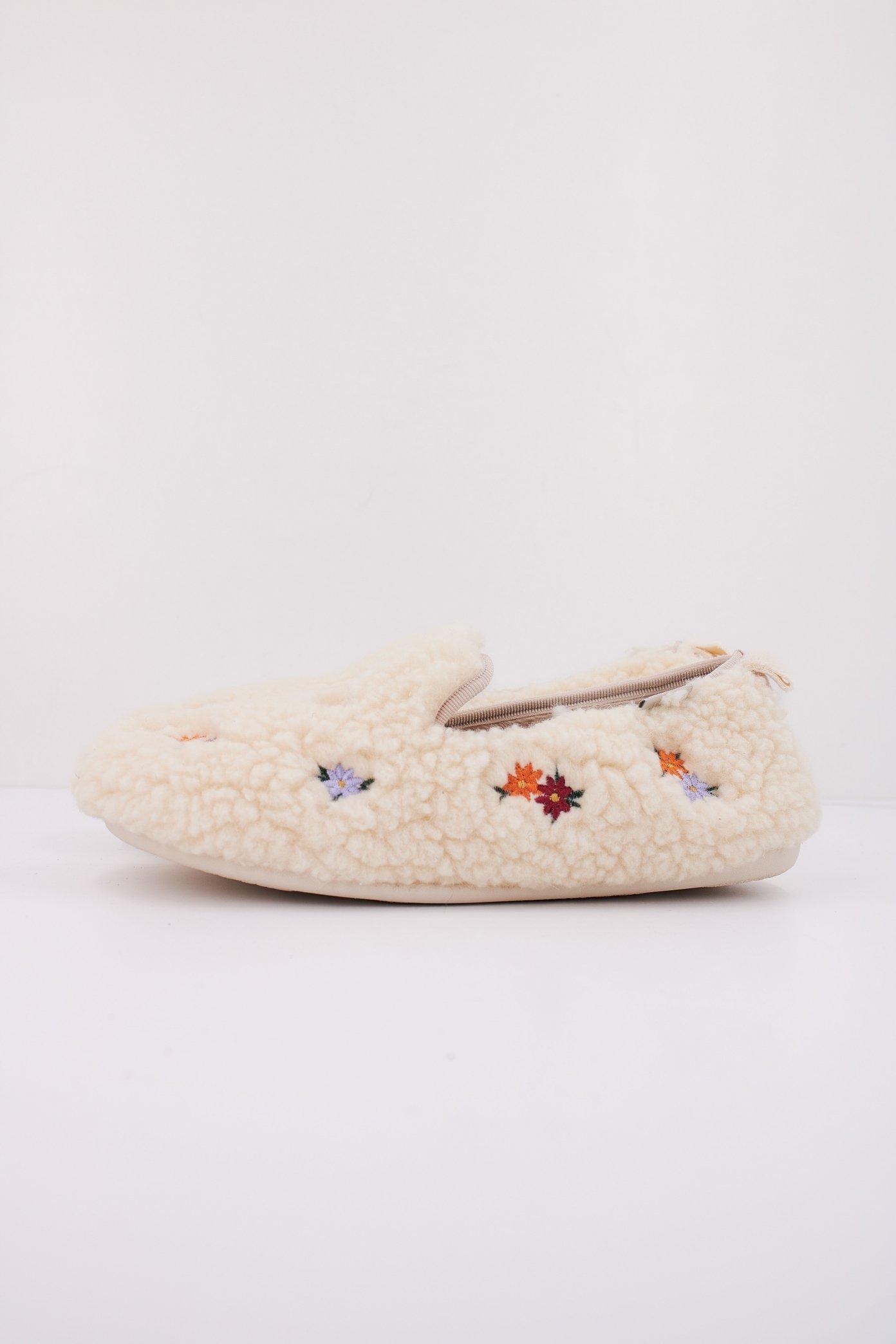 TONI PONS MAILY BB en color BLANCO (1)