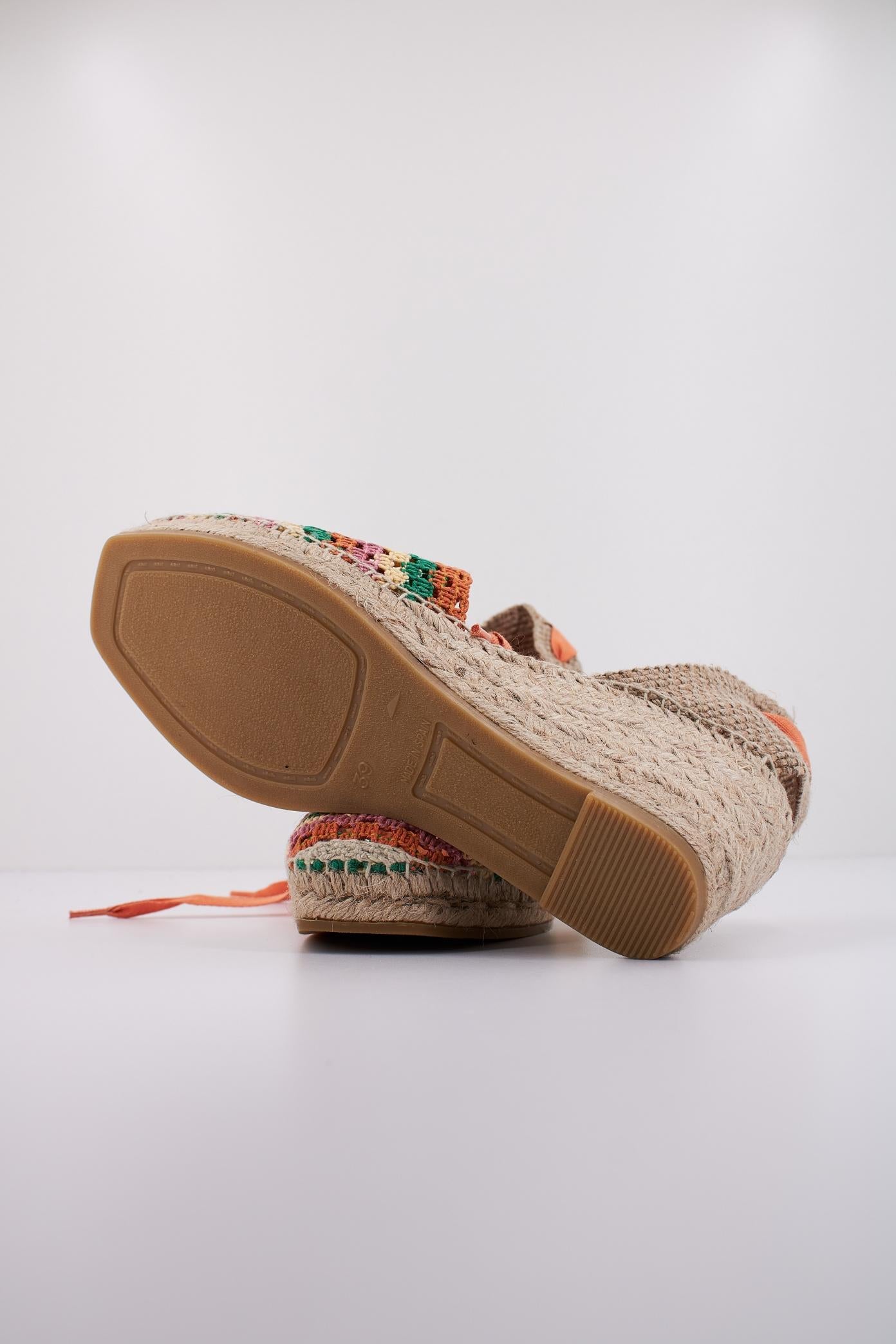 TONI PONS GEORGINA en color MULTICOLOR (5)