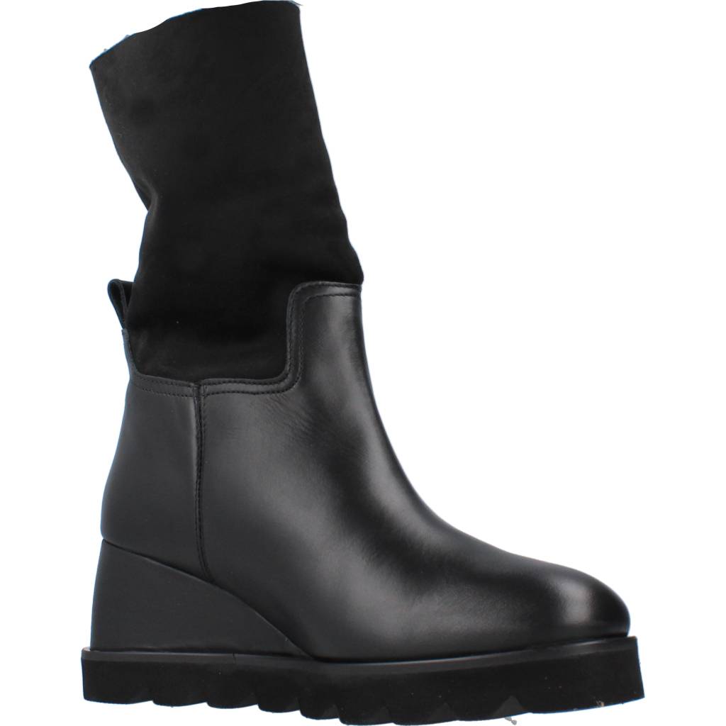 UNISA LAYNA NF en color NEGRO (5)