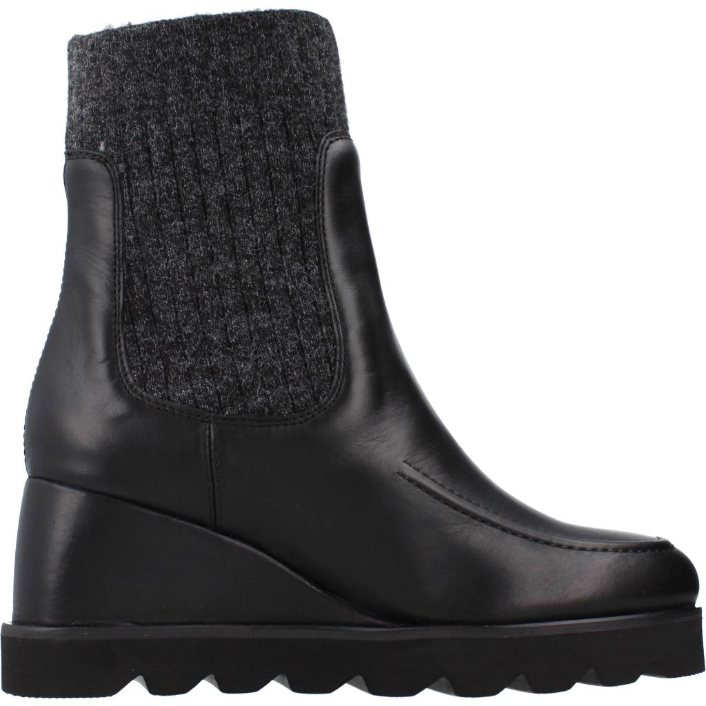 UNISA LEYSA NF en color NEGRO (4)