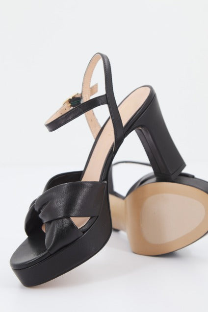 UNISA ONOA LMT en color NEGRO (2)