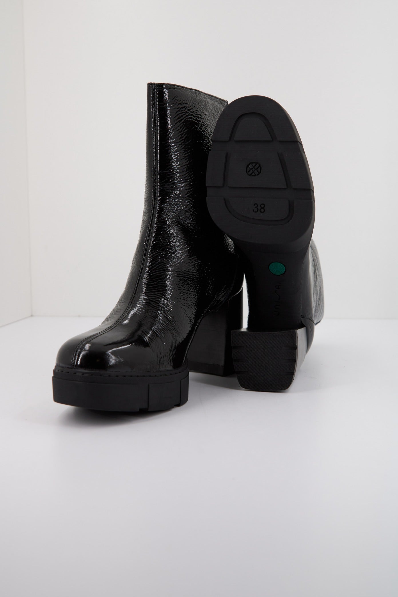 UNISA KOSAR PCR en color NEGRO (4)