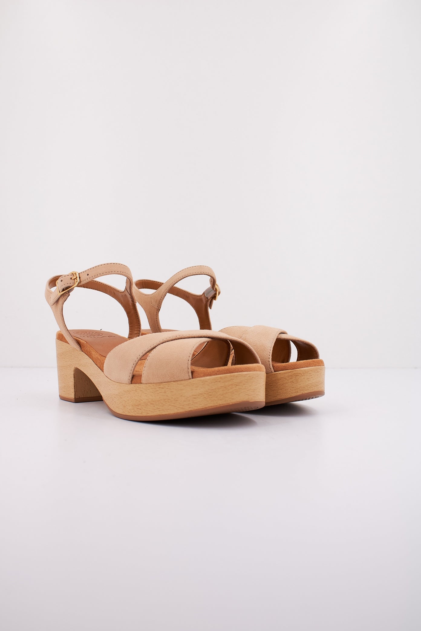 UNISA IRAM KS en color MARRON CLARO (2)