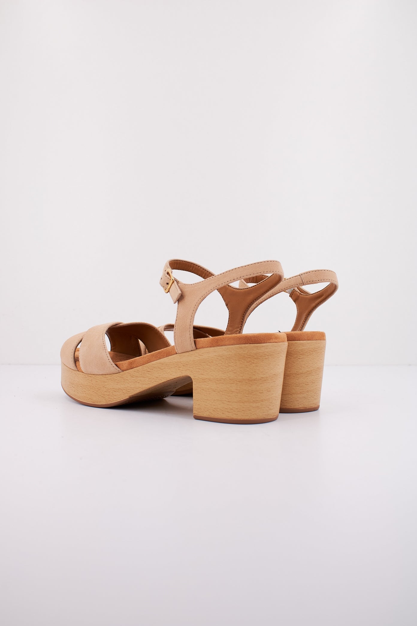 UNISA IRAM KS en color MARRON CLARO (3)