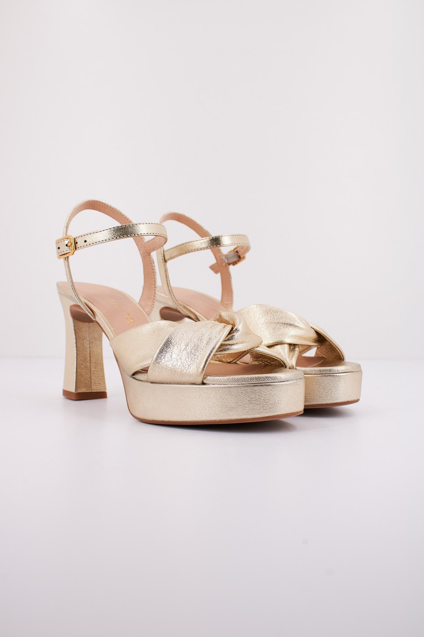 UNISA ONOA LMT en color ORO (2)