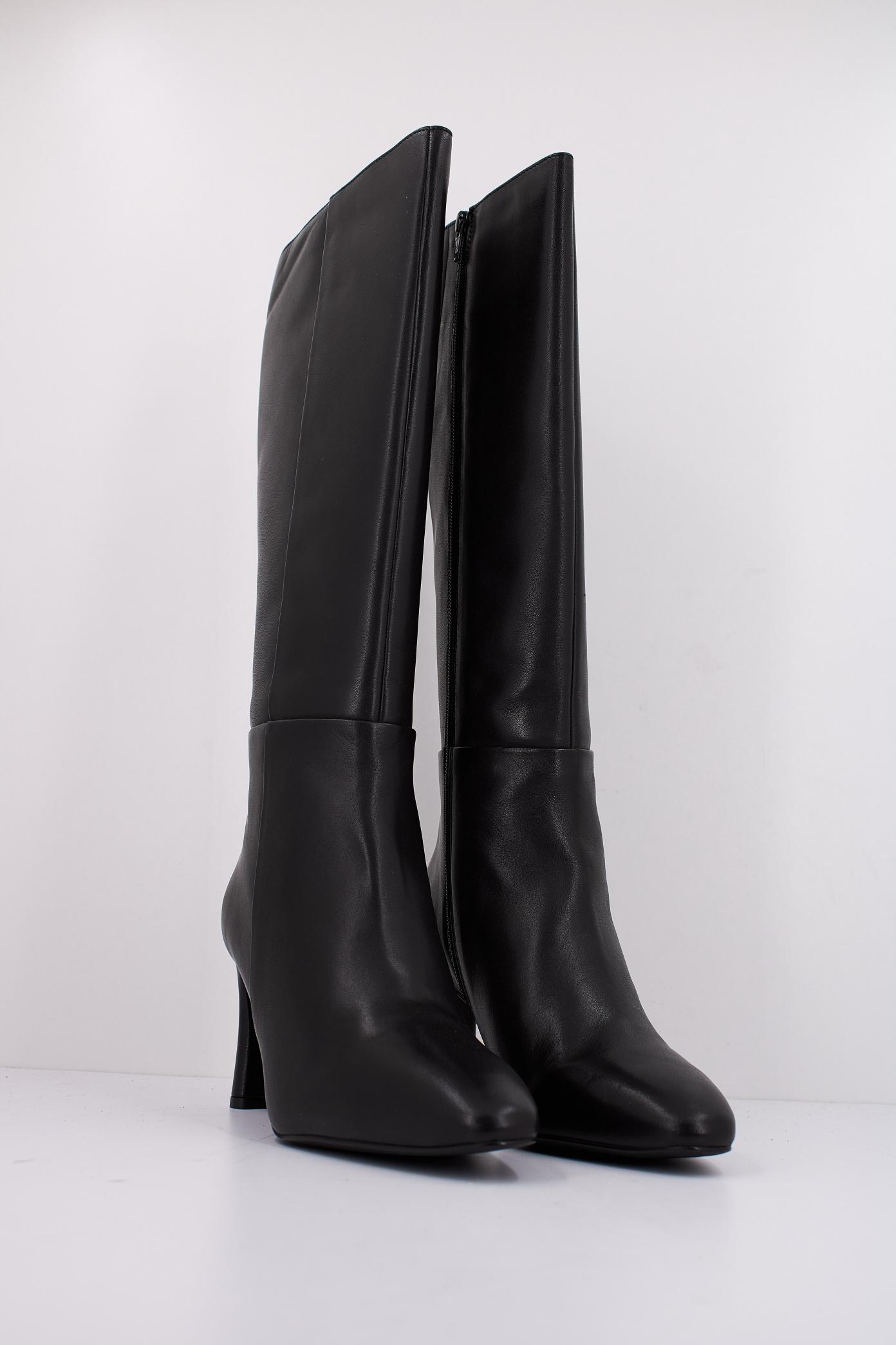 UNISA WOLCOT en color NEGRO (2)