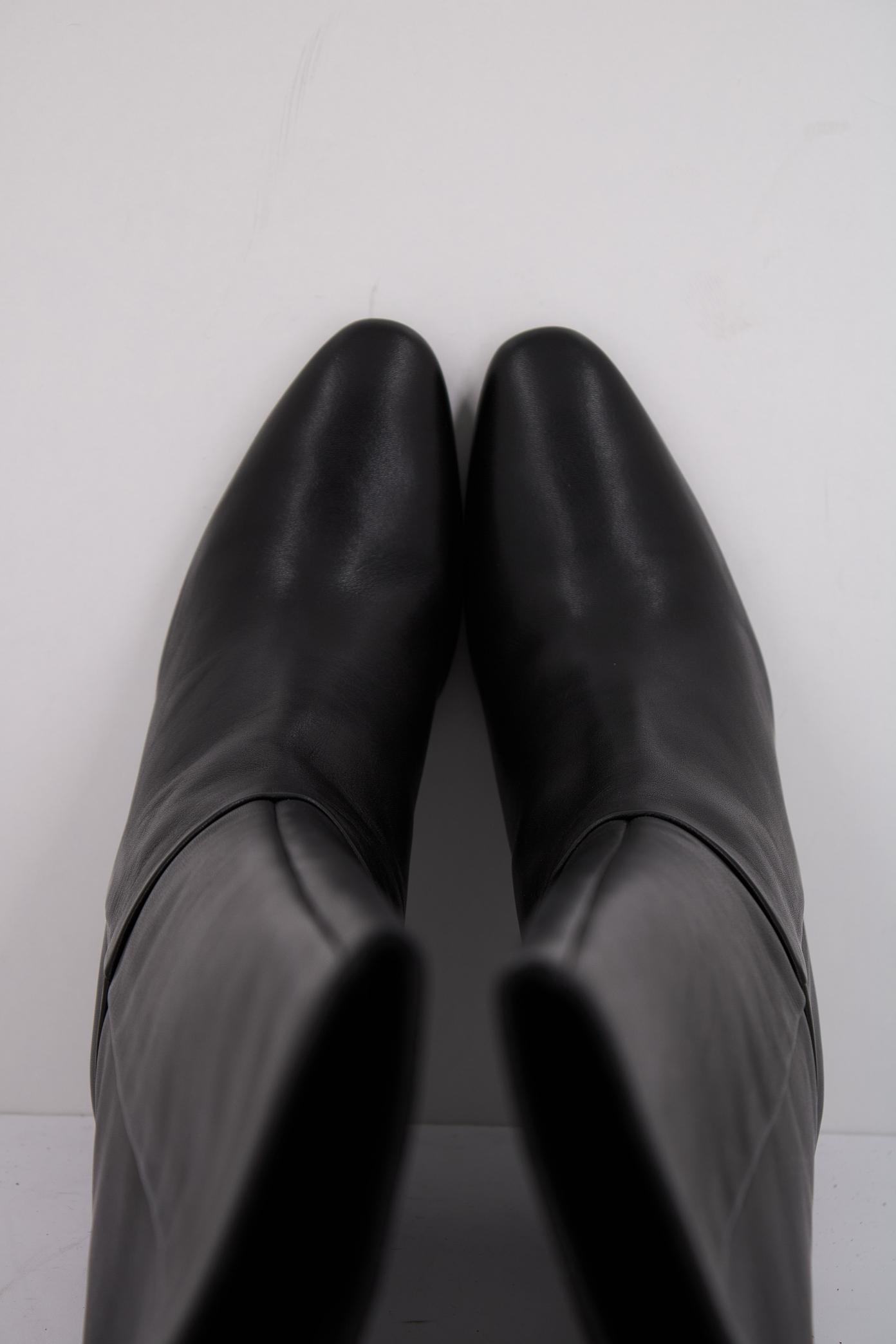 UNISA WOLCOT en color NEGRO (3)