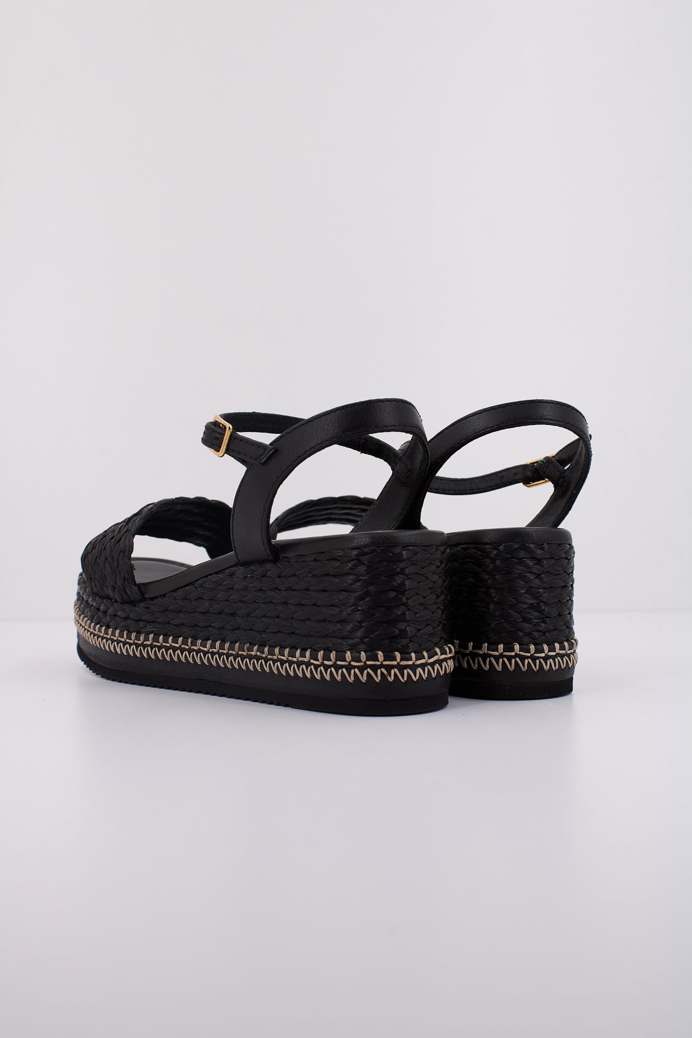 UNISA KEBEC GRA en color NEGRO (4)