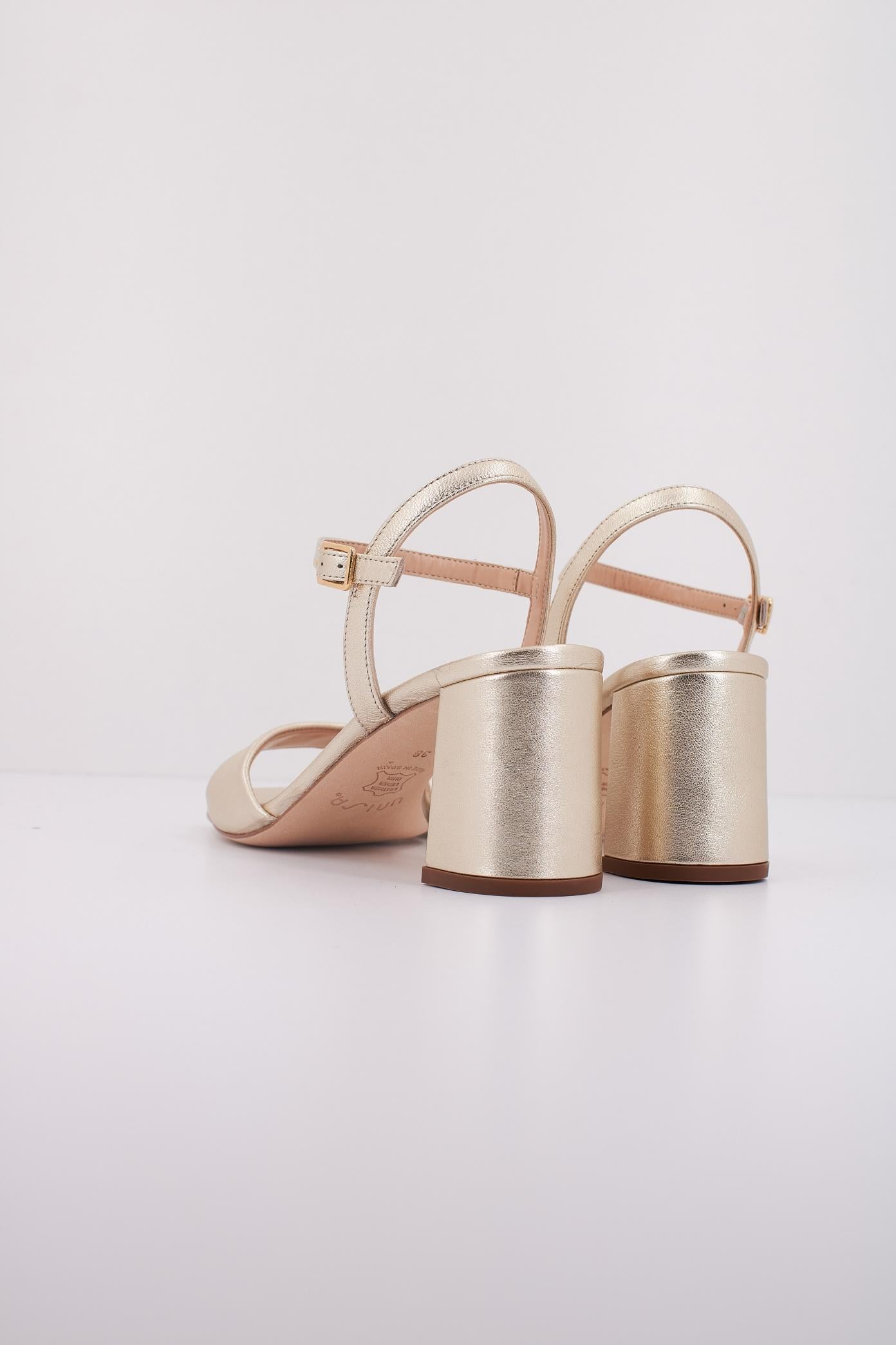 UNISA MORATY LMT en color ORO (4)