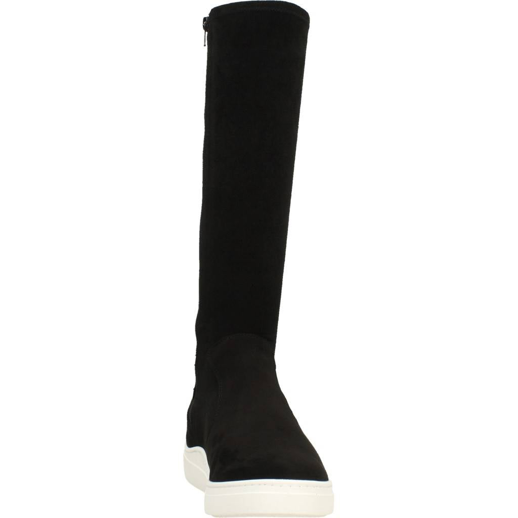 UNISA FENTON ST en color NEGRO (6)