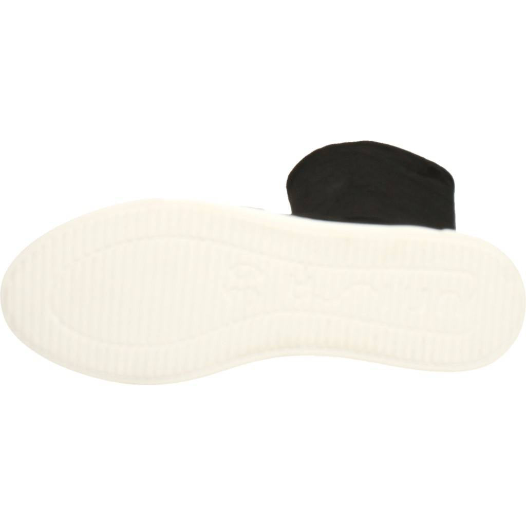 UNISA FENTON ST en color NEGRO (7)