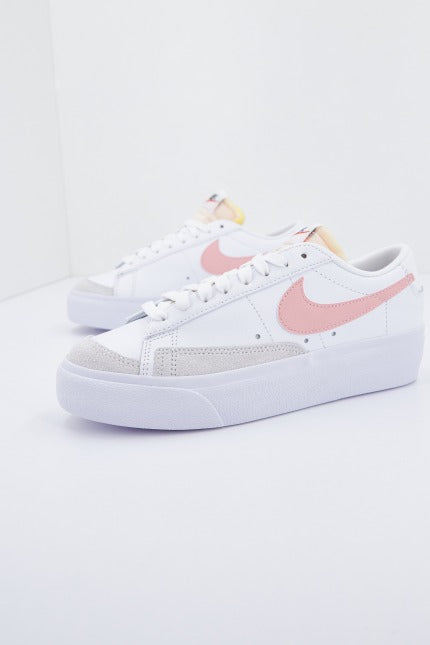 NIKE BLAZER LOW PLATFORM WOM en color BLANCO (1)