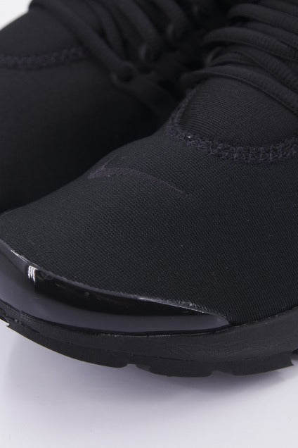NIKE AIR PRESTO en color NEGRO (3)