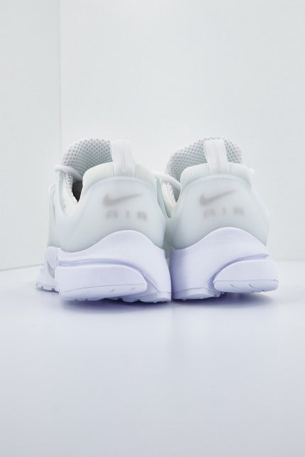 NIKE AIR PRESTO MEN'S SHOE AA en color BLANCO (4)