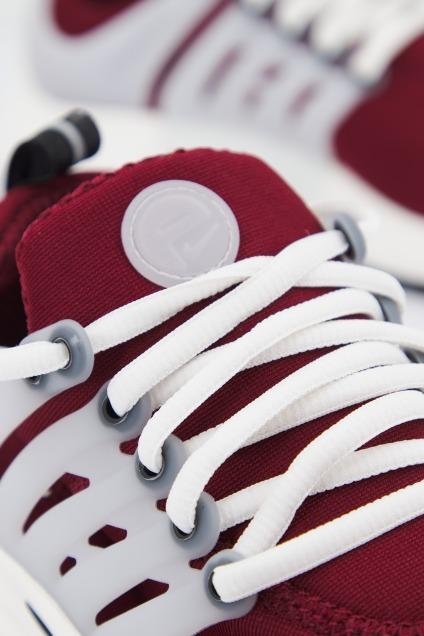 NIKE AIR PRESTO en color BURDEOS (4)