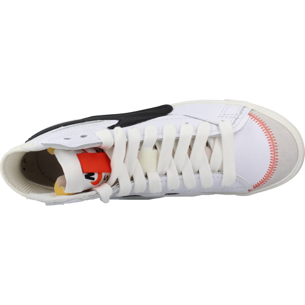 NIKE BLAZER MID ' JUMBO ME en color BLANCO (7)