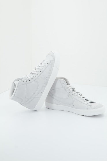NIKE BLAZER MID ' LX MEN'S en color GRIS (1)